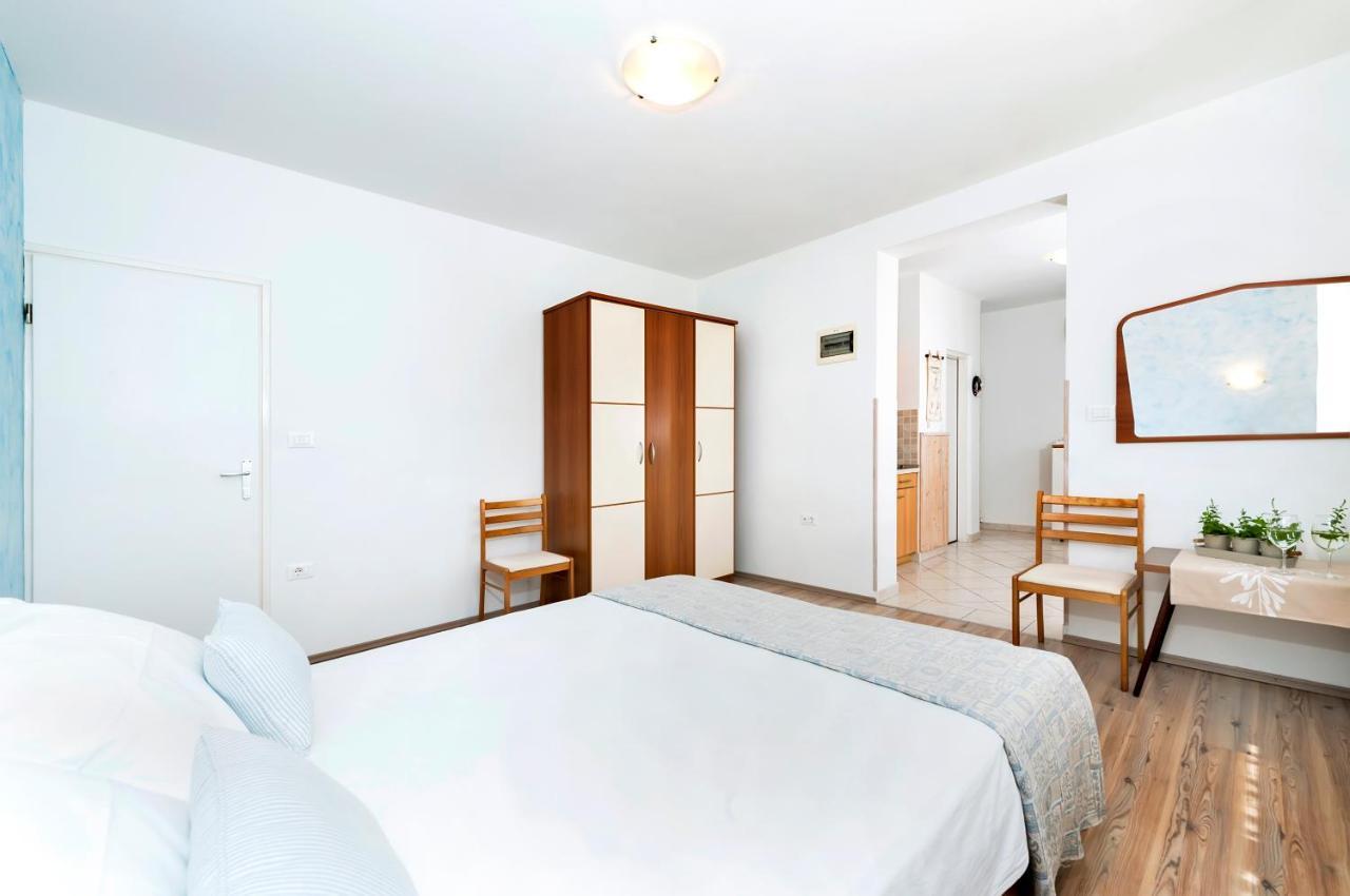 Banko Apartments روفينج المظهر الخارجي الصورة