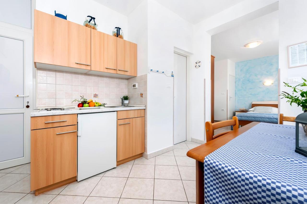 Banko Apartments روفينج المظهر الخارجي الصورة