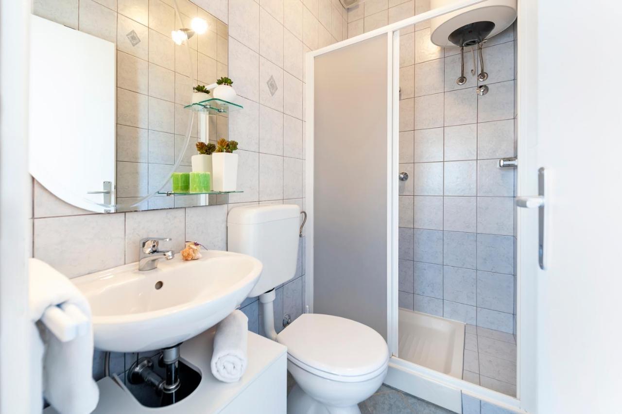 Banko Apartments روفينج المظهر الخارجي الصورة