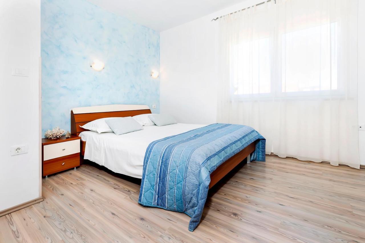 Banko Apartments روفينج المظهر الخارجي الصورة