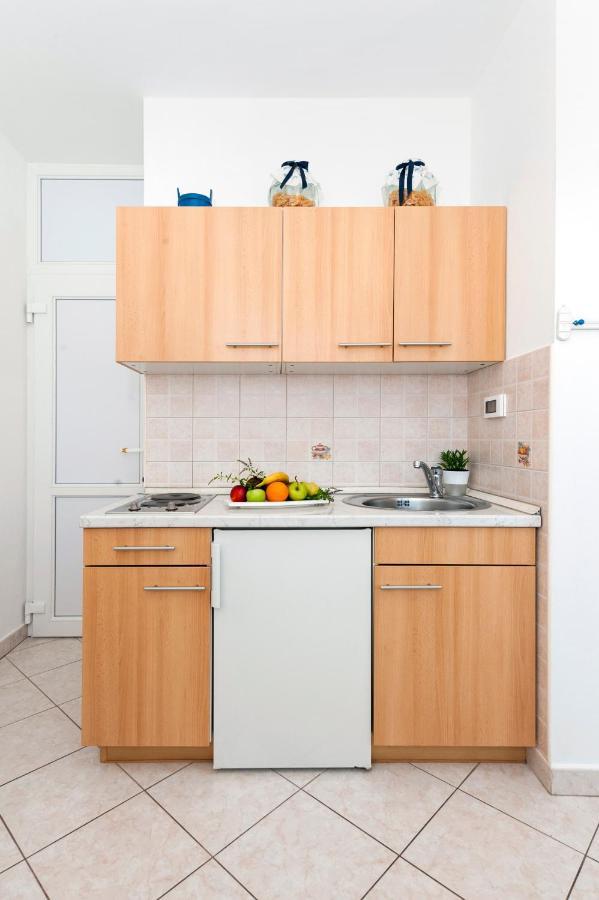 Banko Apartments روفينج المظهر الخارجي الصورة