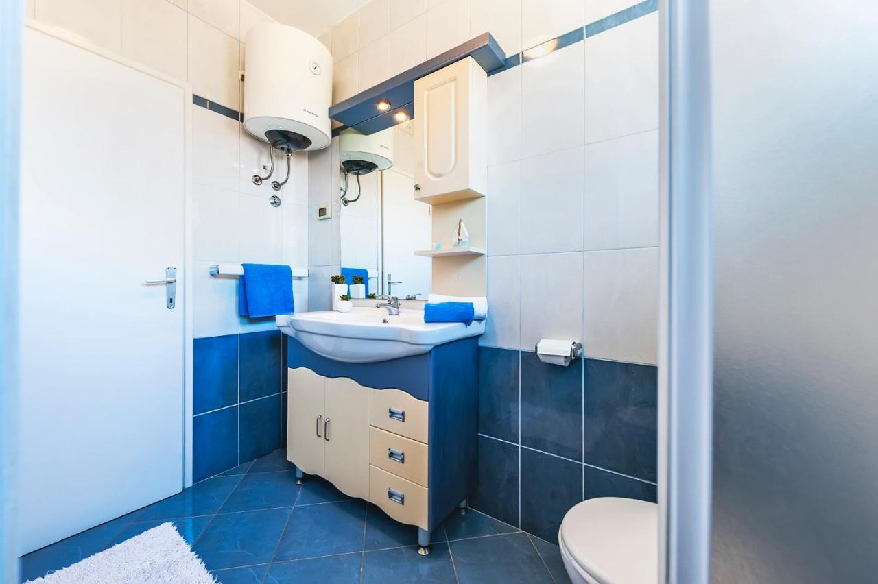 Banko Apartments روفينج المظهر الخارجي الصورة